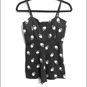 Iron Fist Cotton Skull Romper Sz S